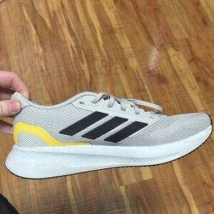 Adidas Light Gray Sneakers with Yellow Highlights
